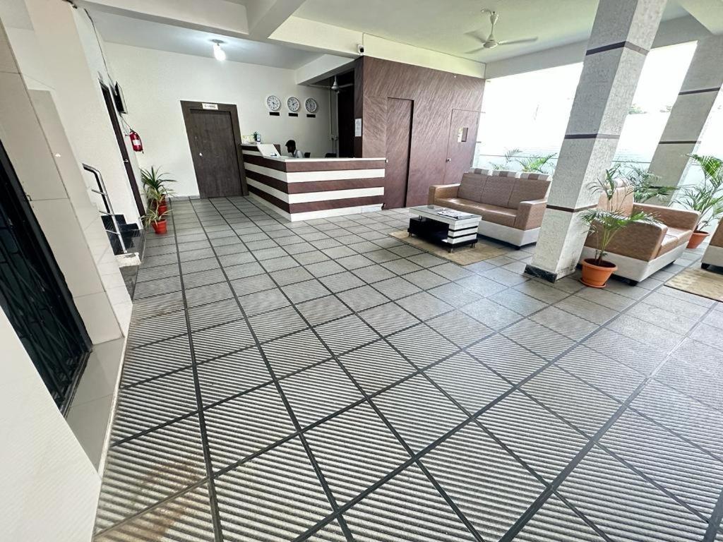Hotel Prime Classic Shamshabad Luaran gambar